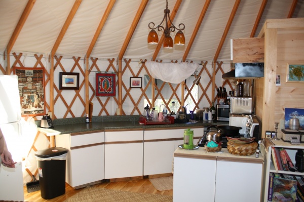 Contreras yurt kitchen